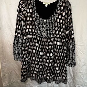 Francesca’s Mi Ami Black and White Patterned Dress